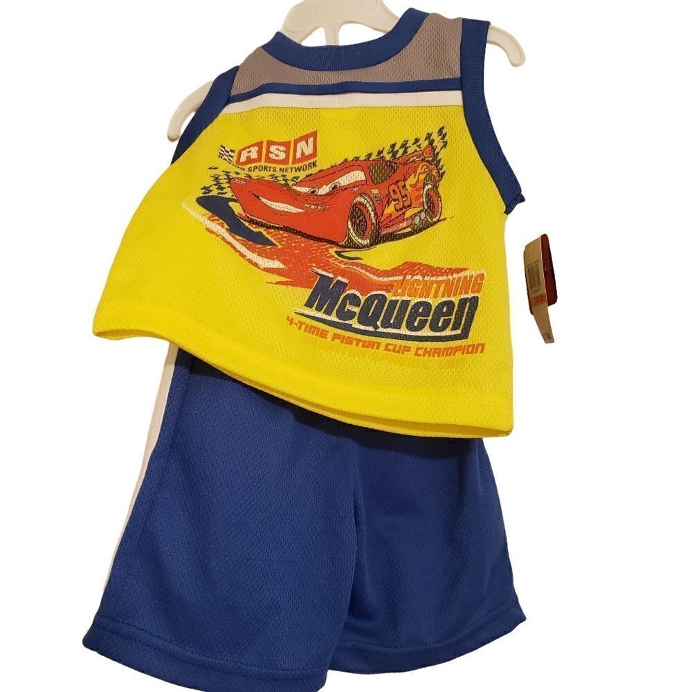 Disney Pixar Cars 2 Size 12M set  NWT